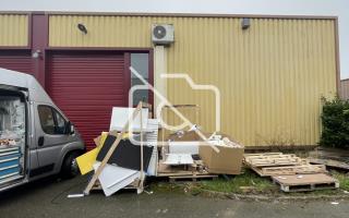Entrepôt à louer à Magny-les-Hameaux - 541 m²