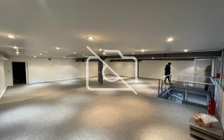 Entrepôt à louer à Magny-les-Hameaux - 541 m²