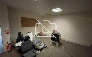 Entrepôt à louer à Buc - 591 m²