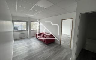 Entrepôt à louer à Bondoufle - 368 m²