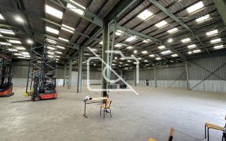 Entrepôt à louer à Viry-Châtillon - 1 450 m²