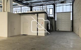 Entrepôt à louer à Le Coudray-Montceaux - 1 301 m²