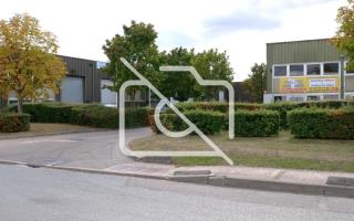 Entrepôt à louer à Trappes - 752 m²