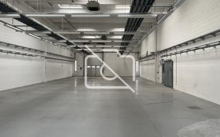 Entrepôt à louer à Courcouronnes - 3 416 m²