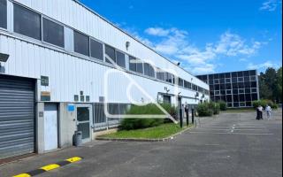 Entrepôt à louer à Buc - 3 969 m²