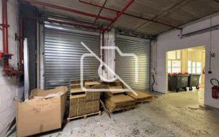 Entrepôt à louer à Villejust - 490 m²