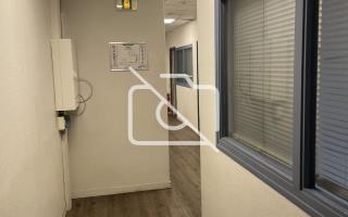 Entrepôt à vendre à Clayes-sous-Bois - 2 975 m²