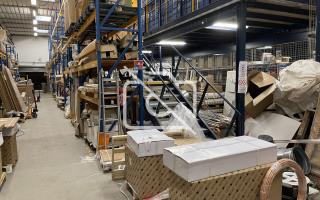 Entrepôt à vendre à Champigny-sur-Marne - 1 100 m²