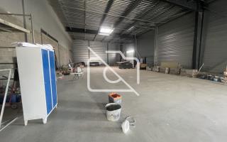 Entrepôt à louer à Villeneuve-sous-Dammartin - 1 517 m²