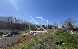 Terrain à louer à Saint-Germain-de-la-Grange - 2 800 m²