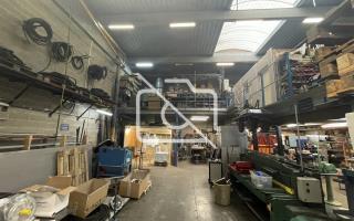 Entrepôt à vendre à Moissy-Cramayel - 406 m²
