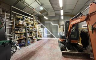 Entrepôt à louer à Crosne - 110 m²