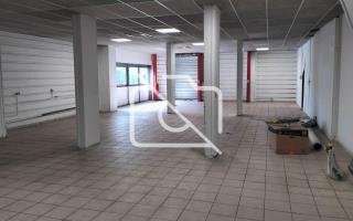 Entrepôt à louer à Roissy-en-Brie - 750 m²