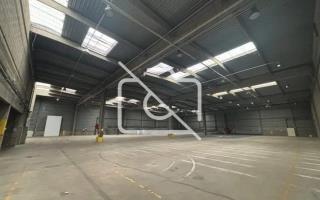Entrepôt à louer à Sucy-en-Brie - 10 463 m²