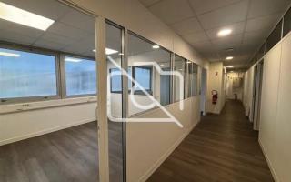 Entrepôt à louer à Sucy-en-Brie - 10 463 m²