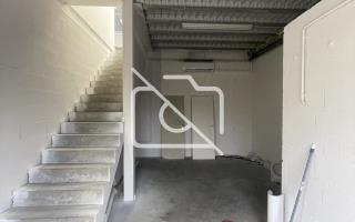 Entrepôt à louer à Guibeville - 237 m²