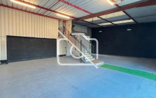 Entrepôt à louer à Morangis - 190 m²