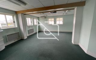 Entrepôt à louer à Bondoufle - 520 m²