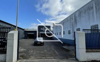 Entrepôt à vendre à Jouy-en-Josas - 640 m²