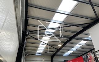 Entrepôt à louer à Saint-Germain-de-la-Grange - 225 m²