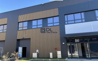 Entrepôt à louer à Trappes - 450 m²