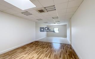 Entrepôt à vendre à Méré - 1 014 m²