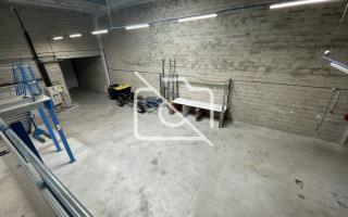 Entrepôt à louer à Le Pin - 545 m²