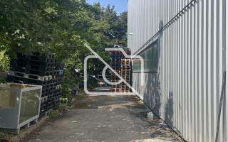 Entrepôt à louer à Bobigny - 1 750 m²