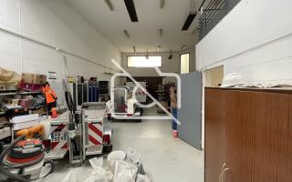 Entrepôt à louer à Voisins-le-Bretonneux - 265 m²