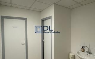 Entrepôt à vendre à Houdan - 827 m²