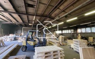 Entrepôt à vendre à Ballainvilliers - 1 000 m²