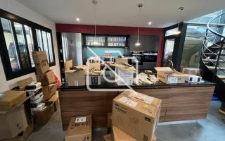 Entrepôt à vendre à Champigny-sur-Marne - 673 m²