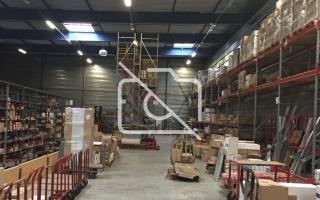 Entrepôt à louer à Morangis - 1 100 m²