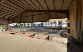 Terrain à vendre à Thiverval-Grignon - 54 250 m²