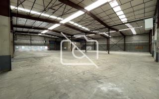 Entrepôt à vendre à Plaisir - 1 664 m²