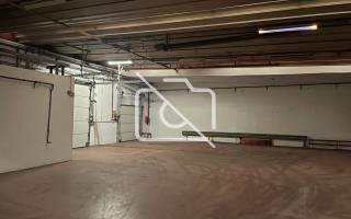 Entrepôt à vendre à Savigny-le-Temple - 4 261 m²