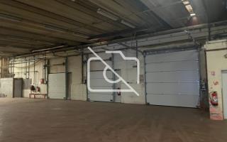 Entrepôt à vendre à Savigny-le-Temple - 4 261 m²