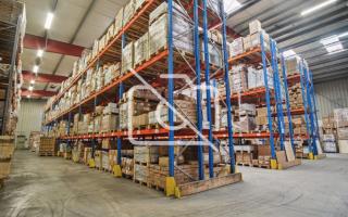 Entrepôt à vendre à Mormant - 2 738 m²