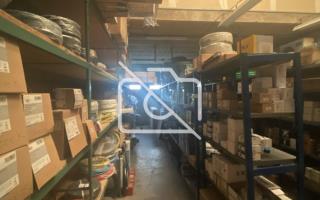 Entrepôt à vendre à Champigny-sur-Marne - 931 m²