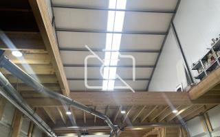 Entrepôt à vendre à Brie-Comte-Robert - 240 m²