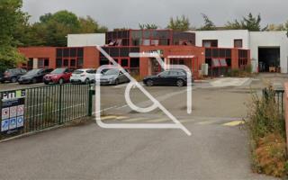 Entrepôt à louer à Voisins-le-Bretonneux - 1 850 m²
