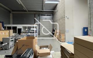 Entrepôt à vendre à Trappes - 785 m²