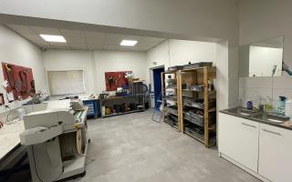 Entrepôt à vendre à Trappes - 785 m²