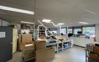 Entrepôt à vendre à Voisins-le-Bretonneux - 1 850 m²