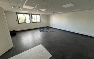 Entrepôt à vendre à Sainte-Geneviève-des-Bois - 1 900 m²