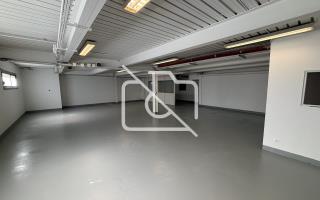 Entrepôt à louer à Les Ulis - 700 m²