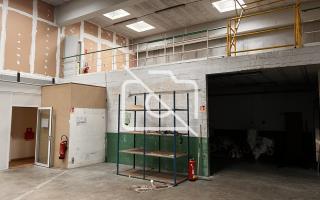 Entrepôt à louer à Vitry-sur-Seine - 1 200 m²