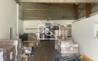 Entrepôt à vendre à Pontault-Combault - 375 m²