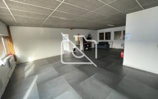 Entrepôt à vendre à Pontault-Combault - 375 m²