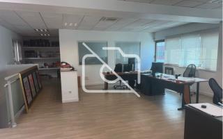 Entrepôt à vendre à Le Pin - 372 m²